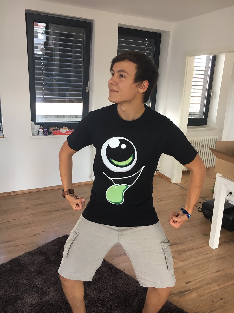 Arazhul Mit Diesem T Shirt Fuhle Ich Mich Gleich Starker