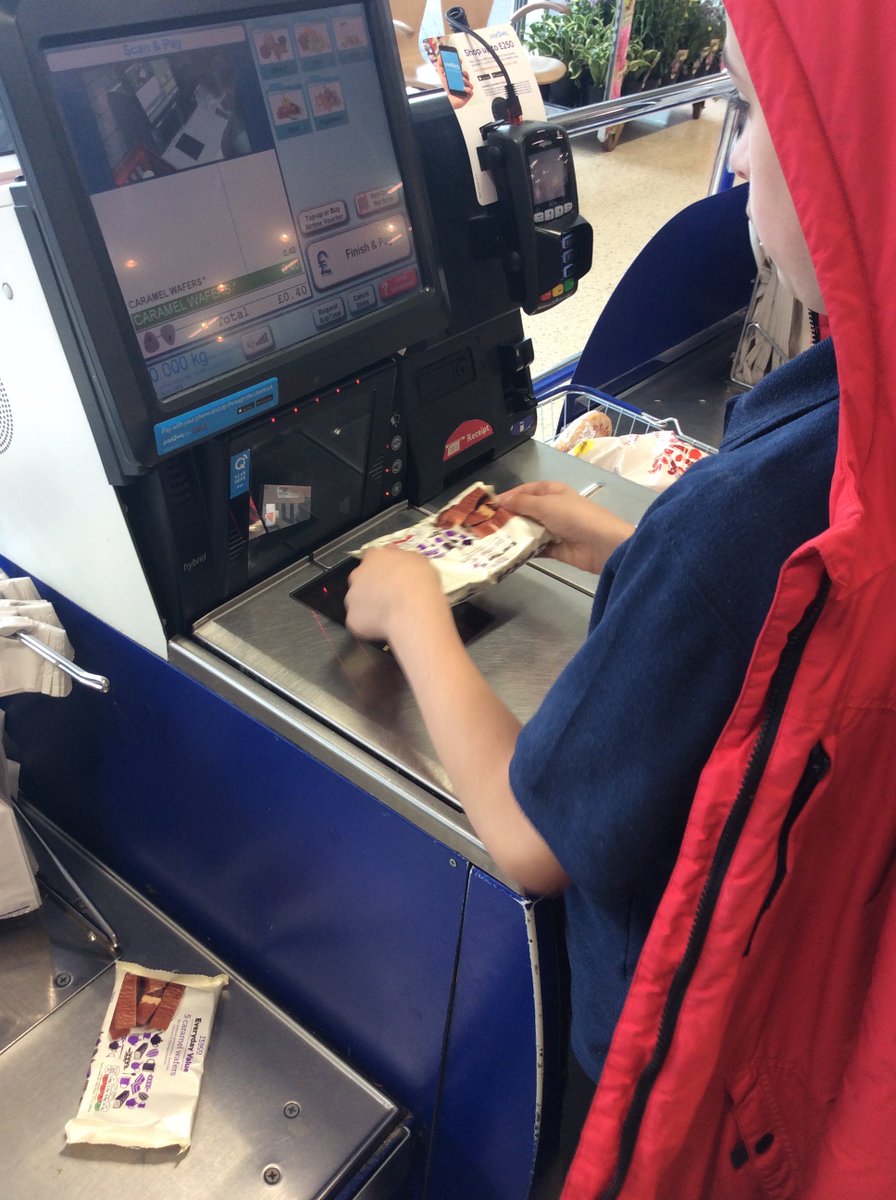 Look at this little independent party planner! Shopping to find all the items to make the winning party! #KS3independence #SS3superstar