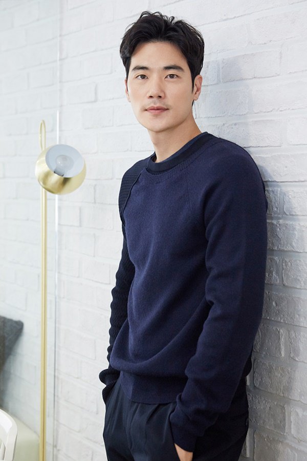 DDkYtw5UIAAcijk.jpg:large