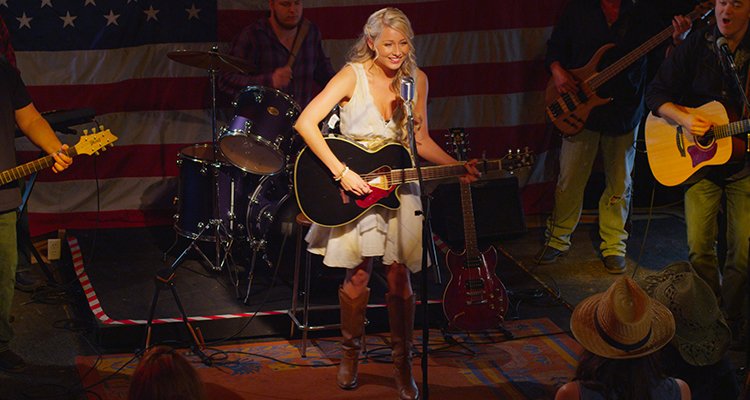 openroadrecs's tweet photo. Watch #CountryCrush on @Netflix_CA now! https://t.co/wY9AVPaOwM Download the official soundtrack ft. @madelinemerlo  https://t.co/7Zw1xSXn4b https://t.co/ehoao3Tp42
