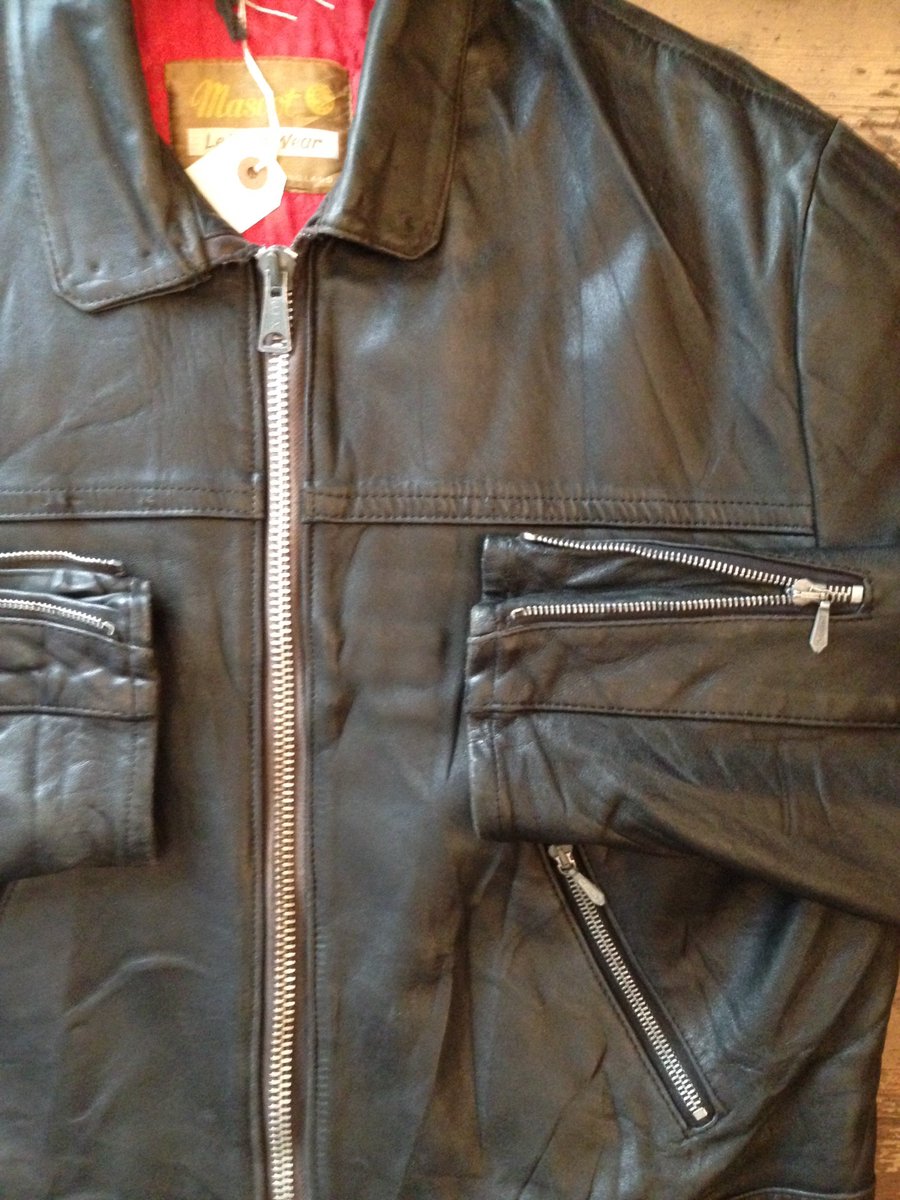 BreuerDawson's tweet photo. 1960'S MASCOT LEATHER JACKET. B&amp;D https://t.co/BUb8vFfzZj