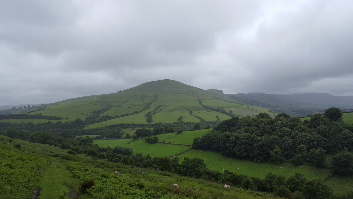 BleuFishML's tweet image. Out and about in the Peak District assessing D of E for Accrington Academy #DofE
