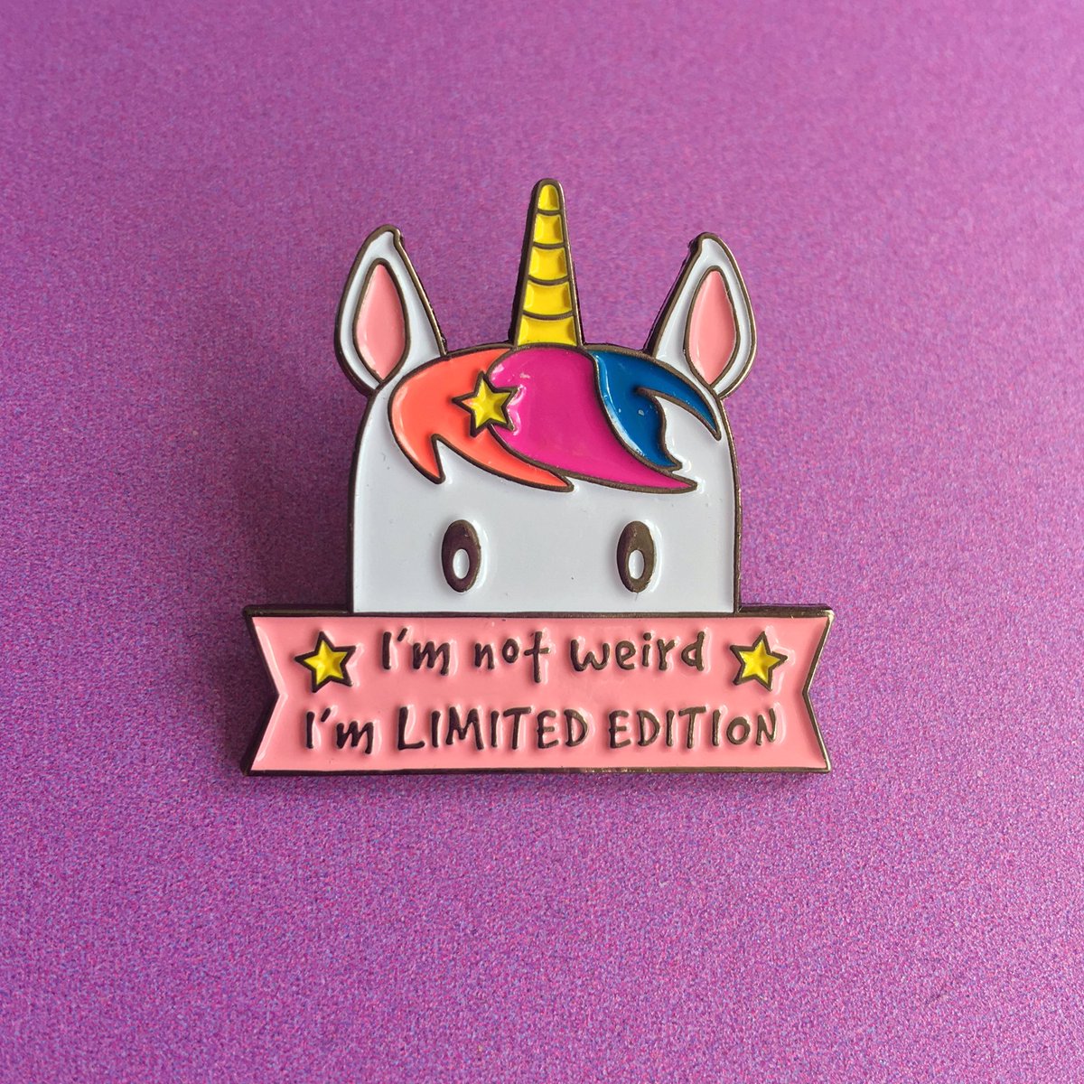 boxmnstr's tweet image. This pin is our best seller! It's almost sold out but will be back soon in a revisited form! 🦄 #unicorn #HandmadeHour #IMLimitedEdition