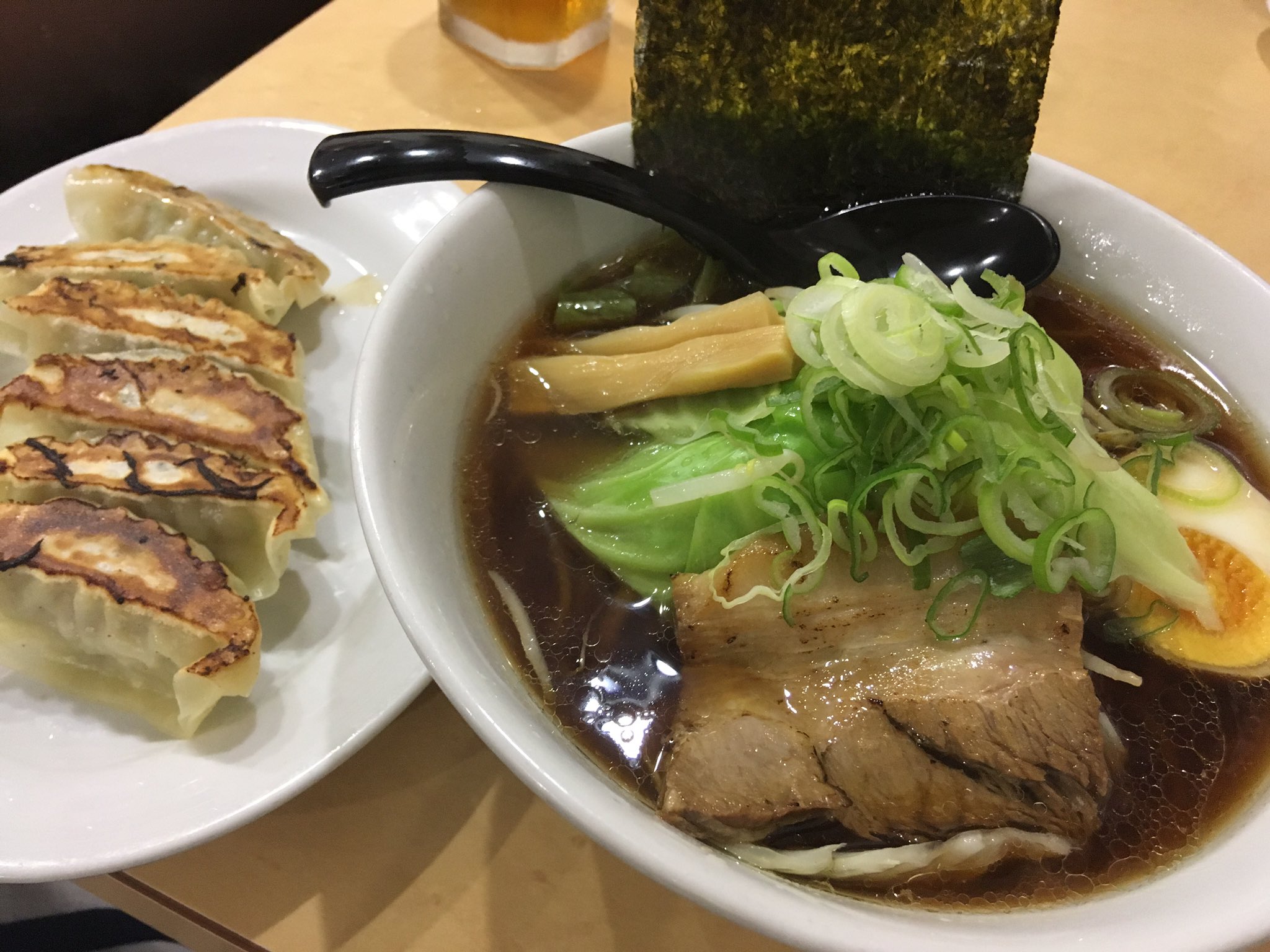 تويتر 八幡山の情報 على تويتر かばち のあとはラーメン屋さん 八幡山はラーメン屋のデルタ地帯になってきましたね 狢 大勝軒 春樹 誠屋 れんげ 天一 長浜 小池 十王 孤高 参壱 何気にラーメンも美味しい 夢食堂 味仙 餃子館 幹 丸昭 迷彩館