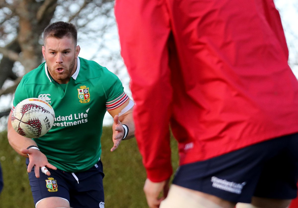lionsofficial's tweet photo. After scoring one of the all-time great Lions tries last weekend, Sean O'Brien starts again at 7: https://t.co/6PYgyxVBWK #LionsNZ2017 https://t.co/0Z1J3sAFZc