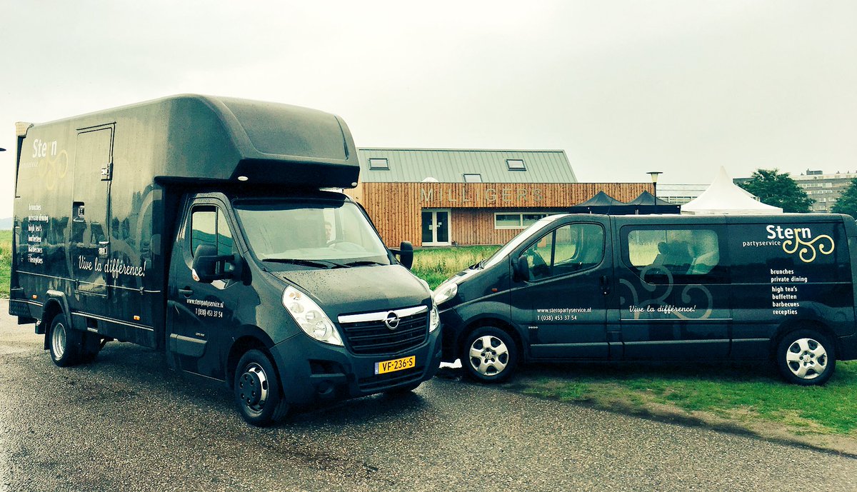 sterncatering's tweet photo. Mooie samenwerking vanavond tijdens #event 250 personen met #Milligers en @wimpbnevents #SamenStaJeSterk #Catering #OFYR #Zwolle https://t.co/7SFeXMPtPm