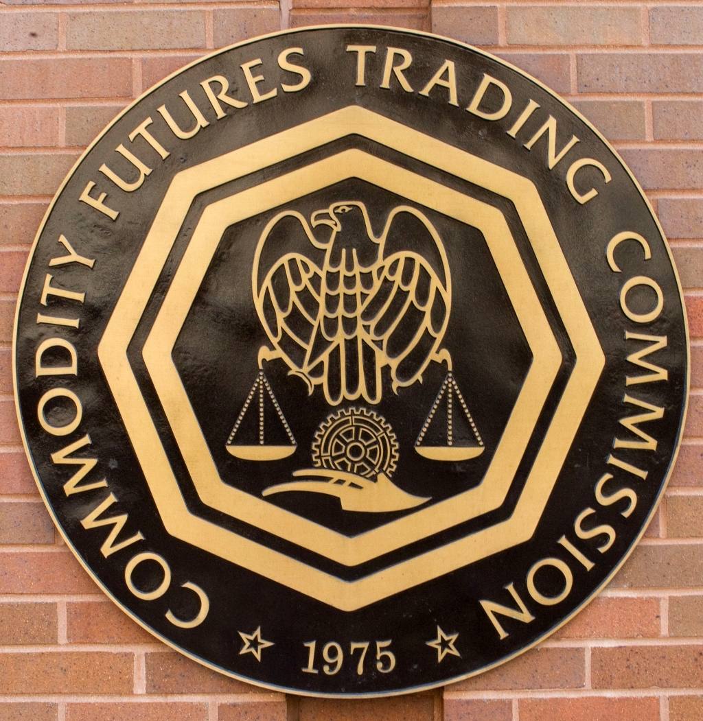 An overview of the <a href="/CFTC/">CFTC</a>  modernized record keeping requirements ow.ly/tEfw30db80V <a href="/reedsmithllp/">Reed Smith LLP</a> #finance #regulatory