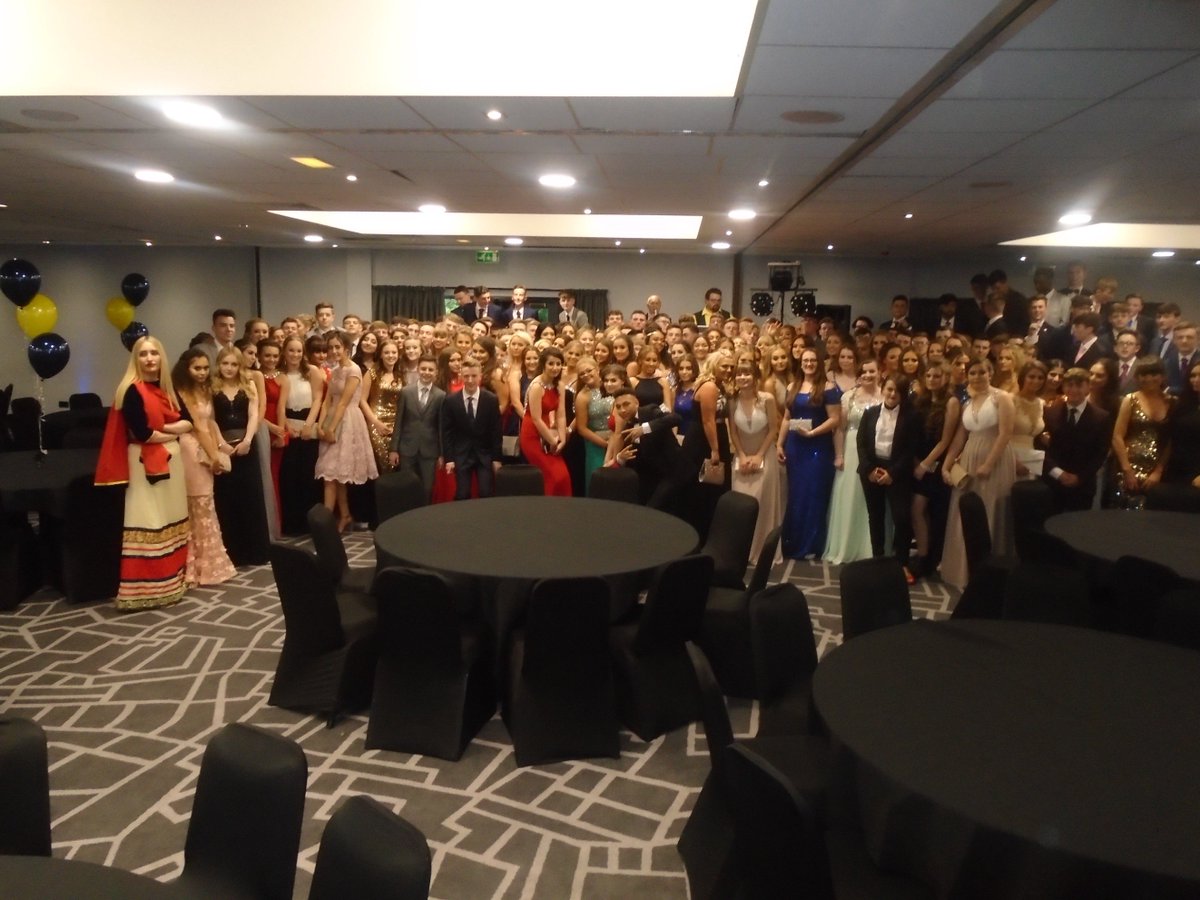 StGabsBury's tweet photo. Year 11 prom. An amazing evening with an amazing year group! https://t.co/vkmXEn2OJK
