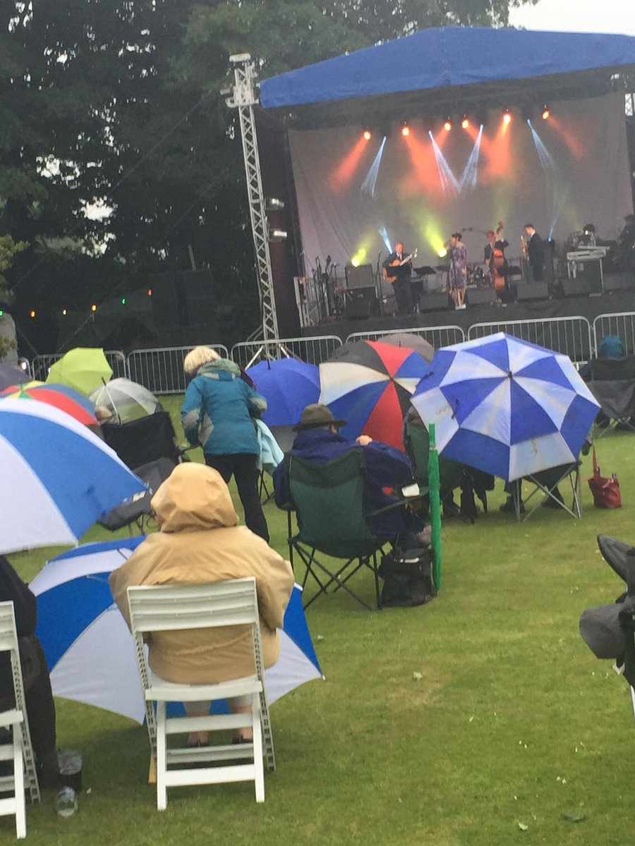 Audience #Burtonagnes #jazz #festival not letting rain dampen spirits! <a href="/PMQuartet/">Pat McCarthy Quartet</a> - storming!