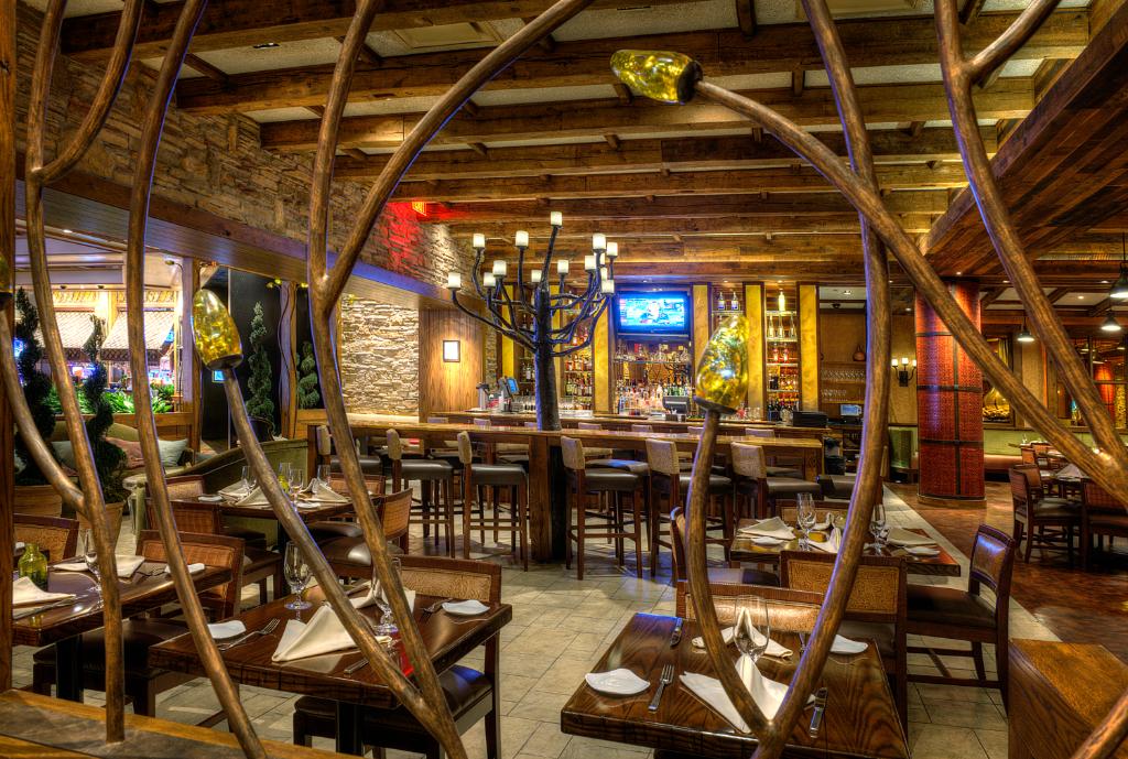 BeauBiloxi's tweet photo. RT and include #SMDaySweepstakes for a chance to win dinner for 4 to Stalla! Visit https://t.co/Al8uy9A6lL at 2:50 pm for winner details. https://t.co/8t2KfehiQD