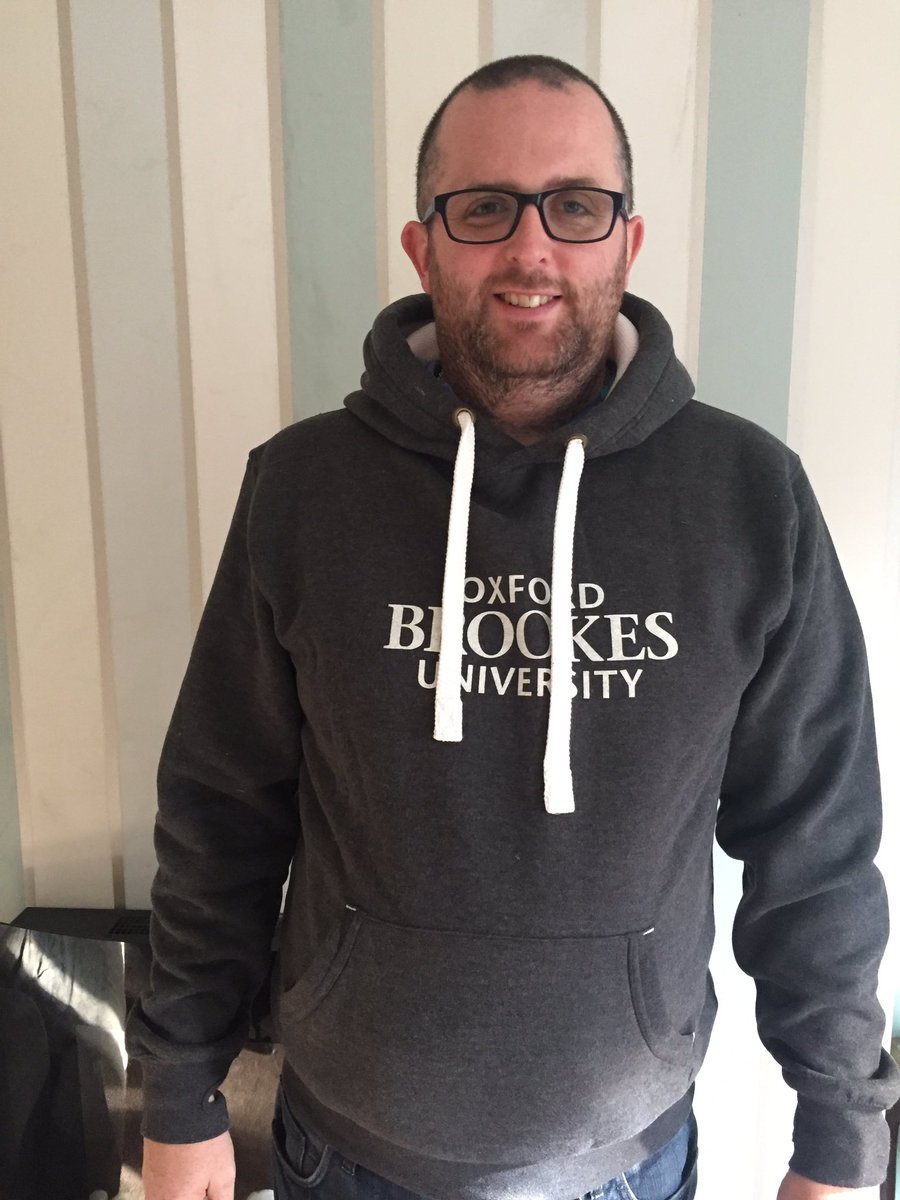 elaa2383's tweet photo. @oxford_brookes sporting his graduation hoody for the first time #BrookesGrad2017 https://t.co/PE8J18AuMG