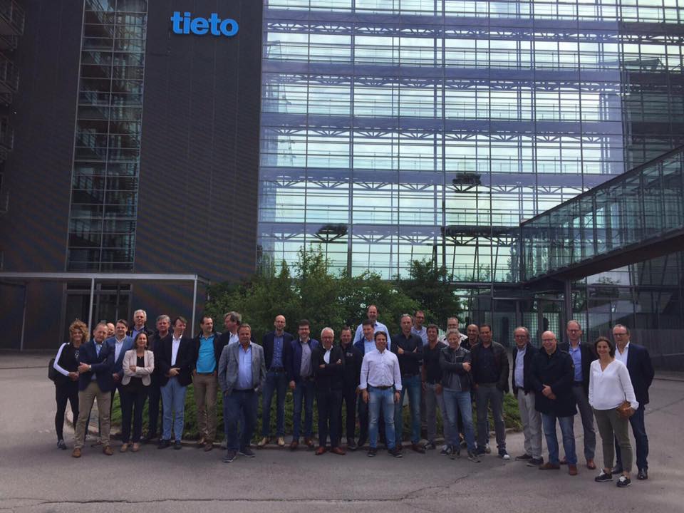 VoyEdge's tweet image. Weer een geslaagde inspiratiereis. Volgens de deelnemers een ornithologische reis met mooie, boze en vriendelijke vogels! #RABOHELSINKI