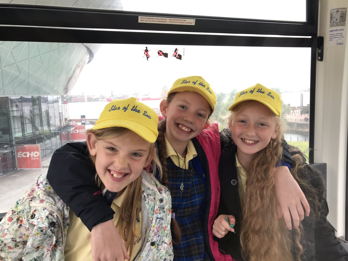 OLSSMissHahnel's tweet photo. Lovely views from the big wheel with my group! @olssMrsJ @OurLadyStarSea https://t.co/pfJByQqxAx
