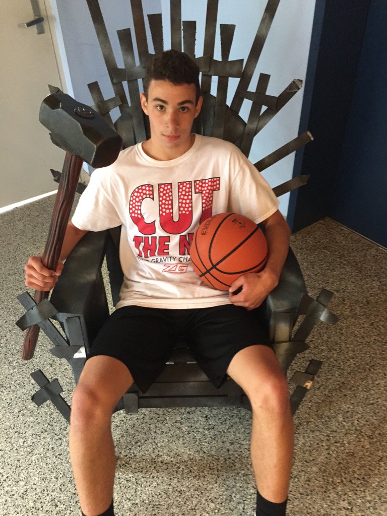 FennisDembo87's tweet image. Another youngin winning the EYRTGH. NA frosh Jake Wolinski with a strong performance. 2 hr weight trng after workout