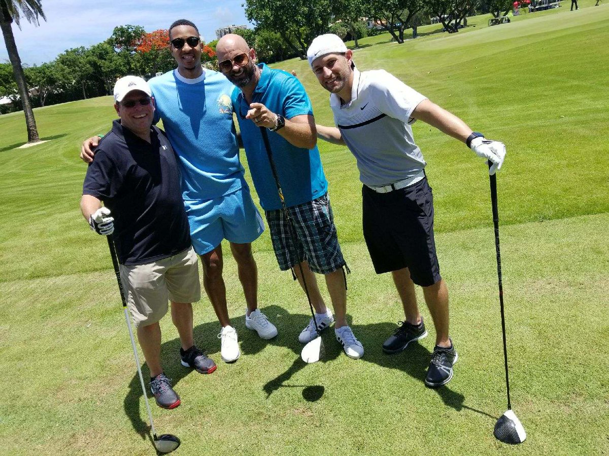 jgatenosamsung's tweet photo. @RJGomezIII @marlowrosado @CJMcCollum @IRIE #irieweekend #Samsung https://t.co/4AHaXrYUR3