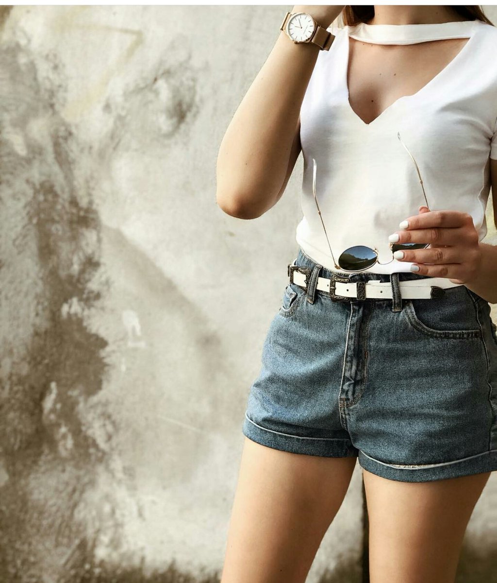 Start each day with a positive thought!

Get -25% for all online purchases! 
Enter ''tc25'' at checkout. 

#tomcarter #watch #woman #fashion