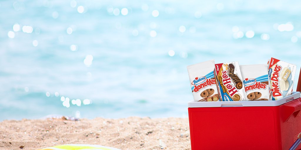 Hostess_Snacks's tweet photo. Sandals? Check. Swimsuit? Check. Hostess prize? #Giveaway!! Like and reply for a chance to win a Hostess prize! https://t.co/1JIG1Du6L8