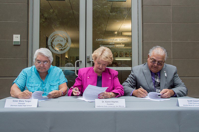 .<a href="/csusmnews/">CSUSM News</a> will soon offer guaranteed admission to American Indian students 
bit.ly/2urs2YQ