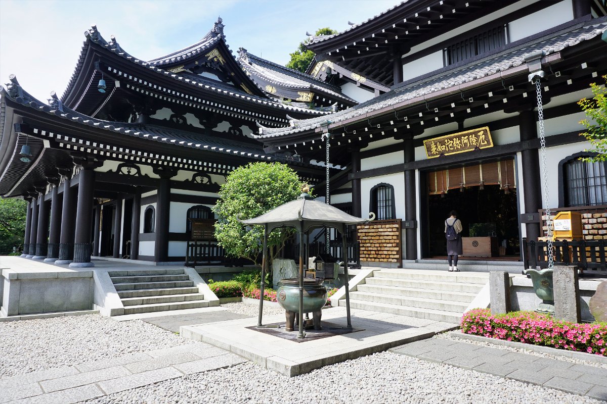 pina_me's tweet photo. Hat da jemand #FernwehFreitag gesagt? Ich bin dann schnell noch mal in #Japan https://t.co/mbgtCN7W8P #10outof100 #japancalling https://t.co/DblTI9cDFP
