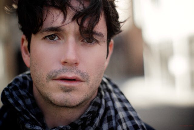    We wish a happy birthday to Christopher Jacot! ¡Feliz cumpleaños 