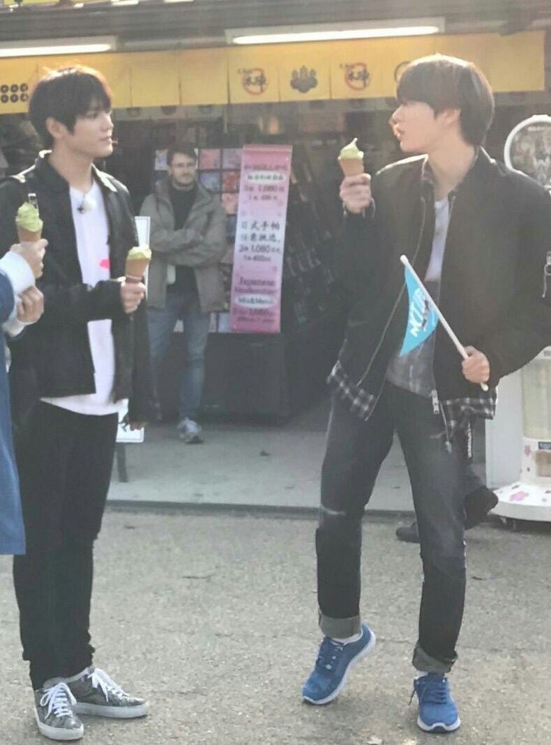 findwonbinx's tweet photo. #HAPPYTAEYONGDAY ☆、
@fiewbxtaeyong 🍦🍰 https://t.co/EjvKSTRcVZ