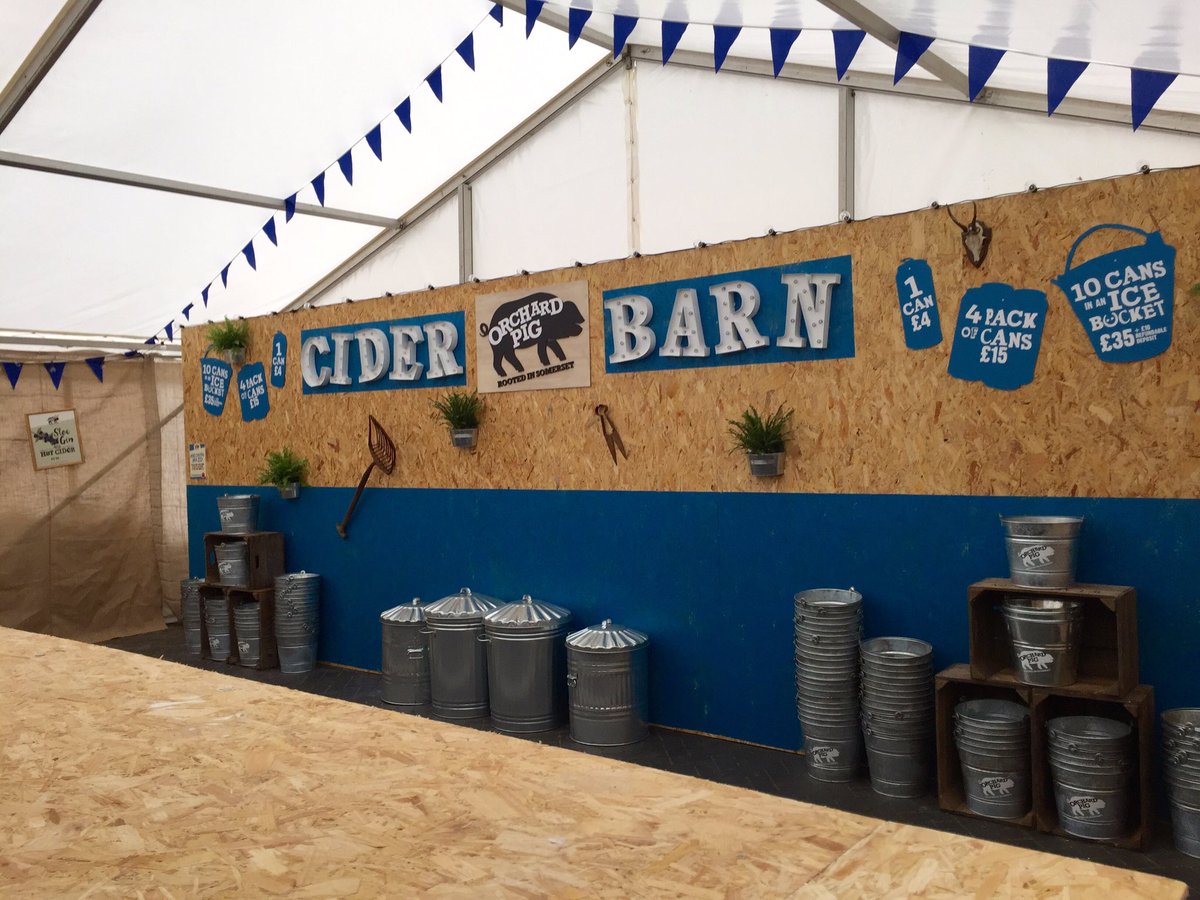 JollyGS's tweet photo. Set up finished for @Orchardpig's Cider Barn at @grillstock festival. Let the fun commence! https://t.co/juBQ7tQFlL