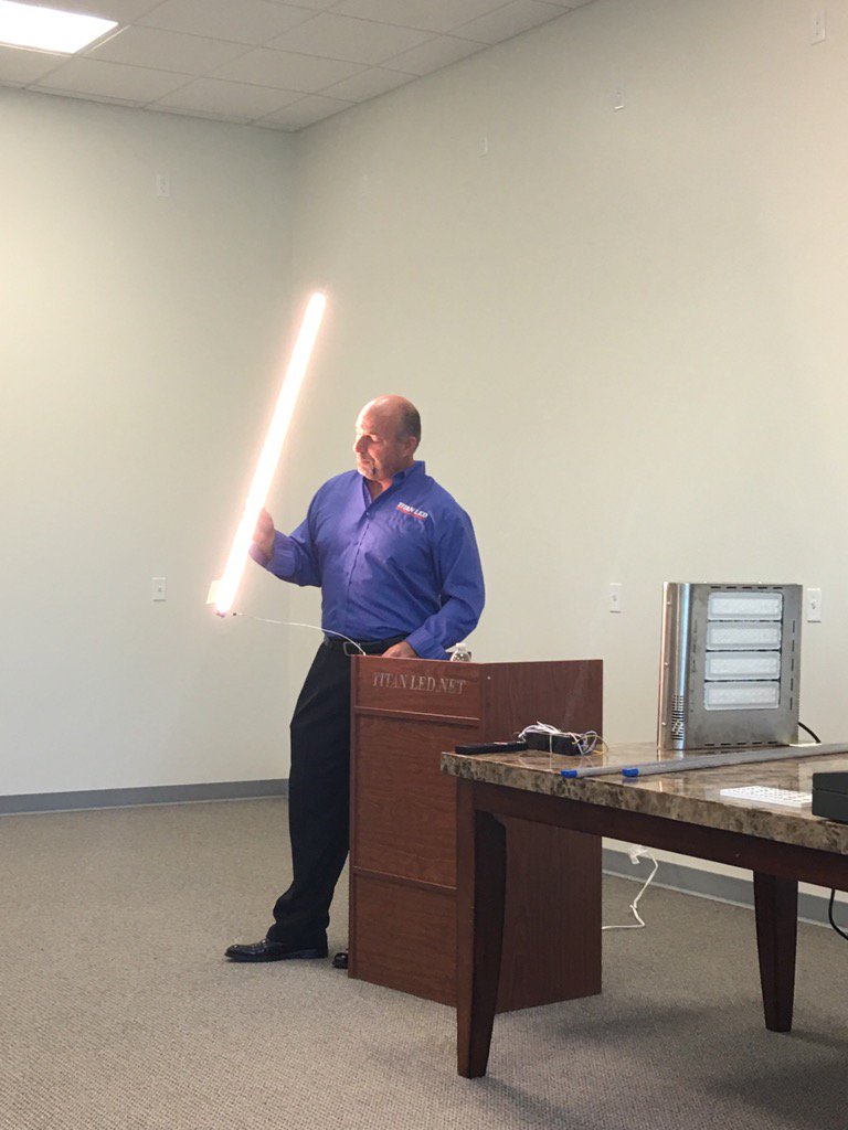 KeelerMonty's tweet image. #TitanLED CEO Brian Hennessy holds new tube for grocery meat cases. Very special use of color temp diodes. Amazing!