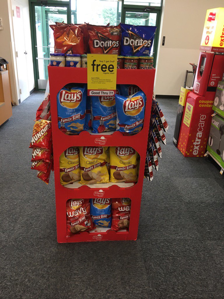 dave_fazzino's tweet photo. #818 selling lots of chips for the upcoming picnics! Buy one get one free is my type of deal. https://t.co/A9I2YaH5yM