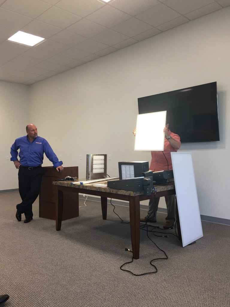 KeelerMonty's tweet image. #TitanLED has an all new 2x2 LED flat panel. Sweet!