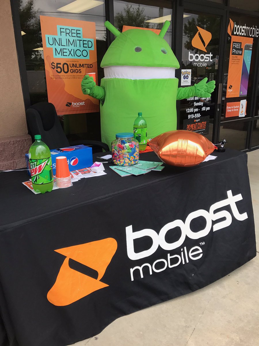 TriangleWireles's tweet image. Our 2nd Clayton store is ready today 😻 #BoostTakeOver @shawnatspg @Spg_Dponce @SPG_A @stephmichel4 @MichaelMiess1 @Actify_KenV
