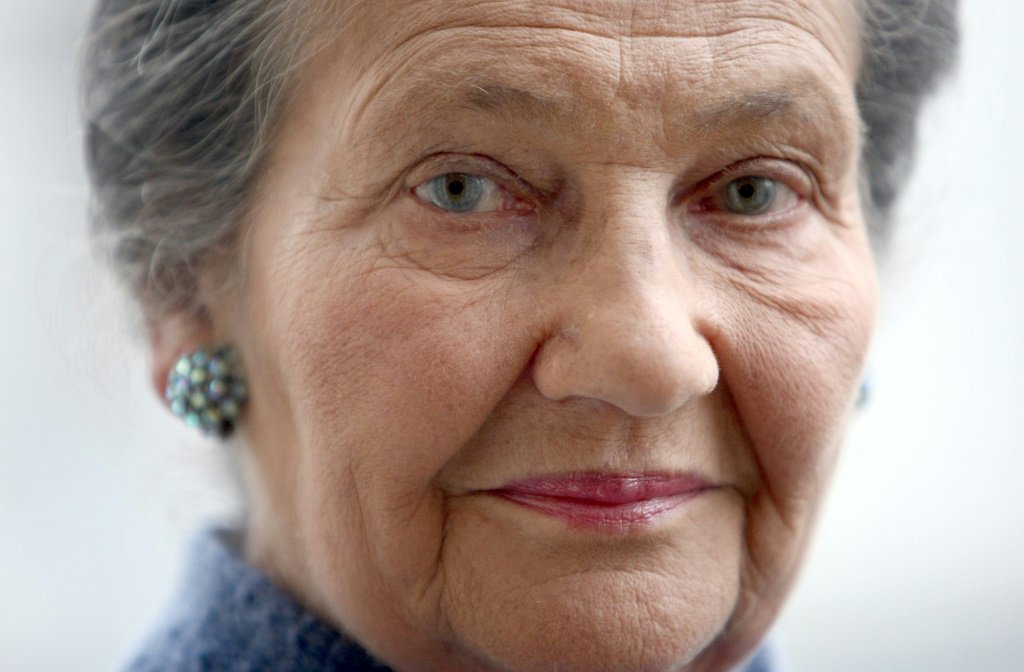 Mort de Simone Veil, rescapée de la Shoah et grande figure politique française dlvr.it/PRGhnm