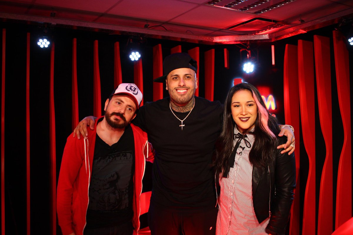 evelynbotto's tweet photo. G R A C I A S @NickyJamPR βNos divertimos fuerte. #NickyJamForMe en @CocaColaForMeAr β€π https://t.co/l7gG2jNHZV