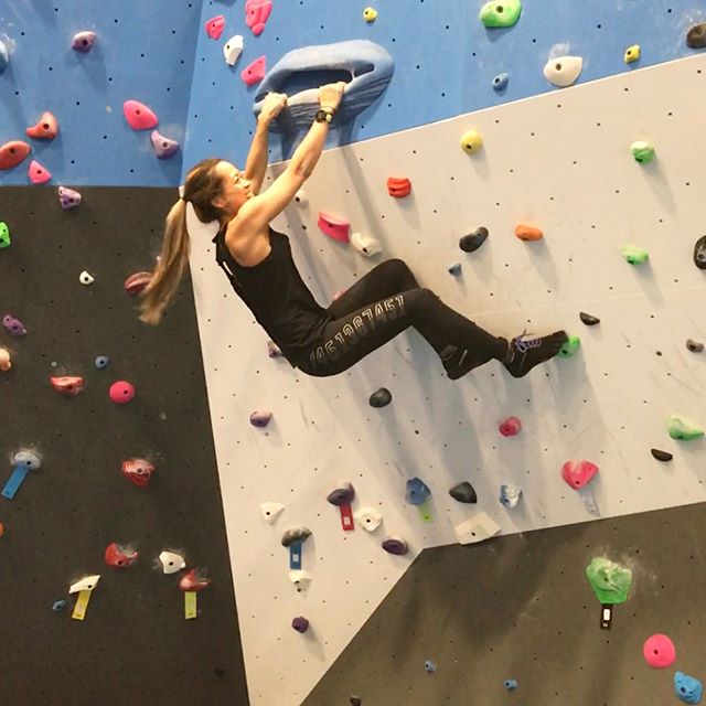 Gravity Vault tweet media