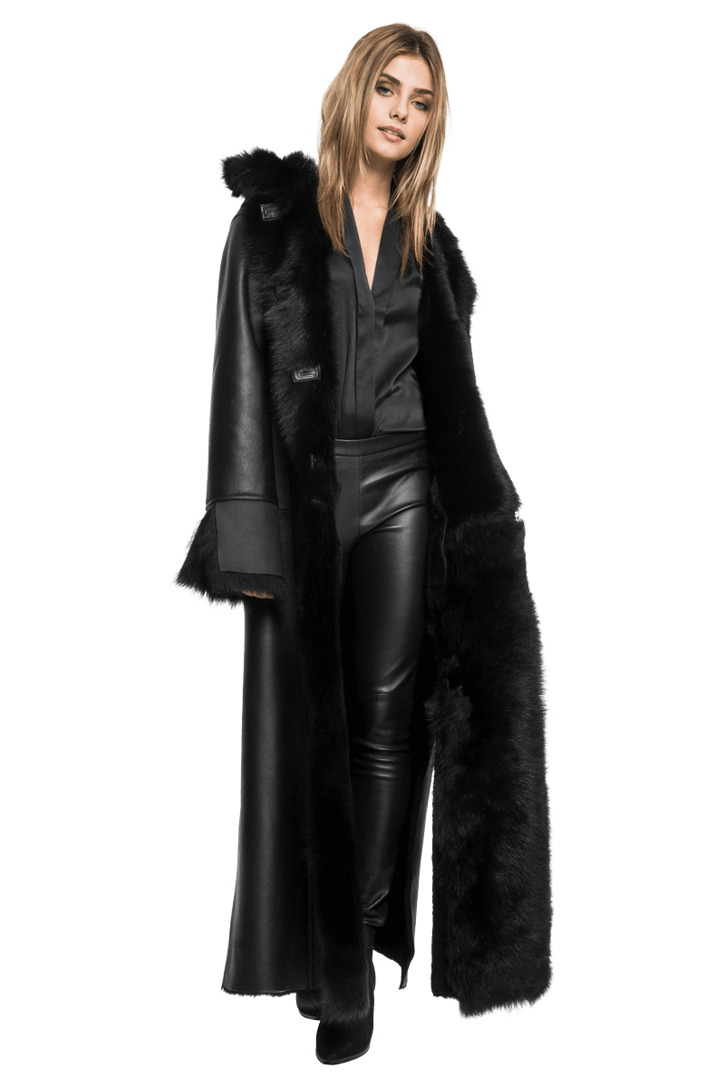 Shearling knows what it’s doing. lamarqueblog.wordpress.com/2017/06/30/she…