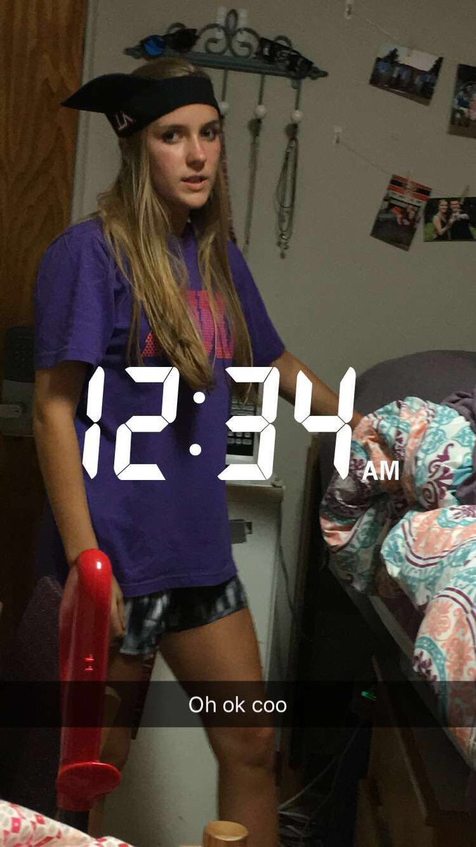 clayhonrado's tweet photo. happy nasty 19 to my love @Lenzimarie glad I have you in my life to keep it entertaining and can't wait for next year with you💗💗💗 #ayypapi https://t.co/kDvv5ImZJx