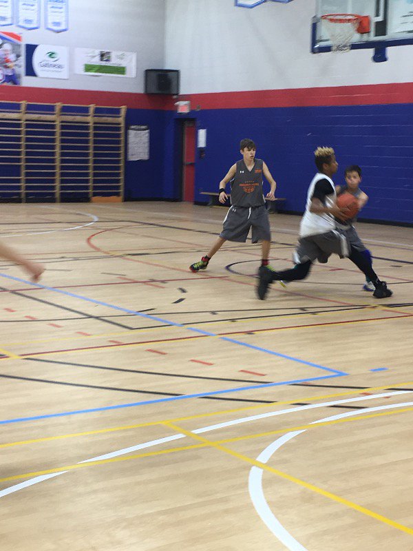 Wrapping up the first week of camp <a href="/CegepOutaouais/">CegepOutaouais</a> . Have you registered for camp yet? Visit ow.ly/1sWt30dbG09
#PHA #OttawaHoops