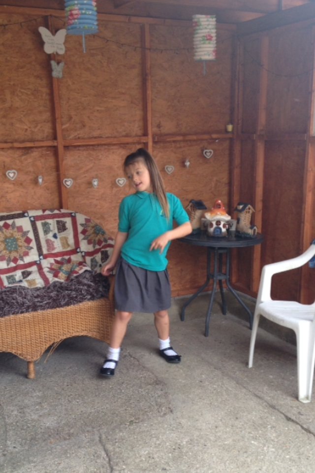 NickyMichelleuk's tweet photo. @DanTinyPhillips  @TinyPhillipsUK Tiny Philips super fan dancing to your songs in the garden. #ATK #RealLifeAcademy #Theneighbourswillloveit https://t.co/2nwVvYgQUQ