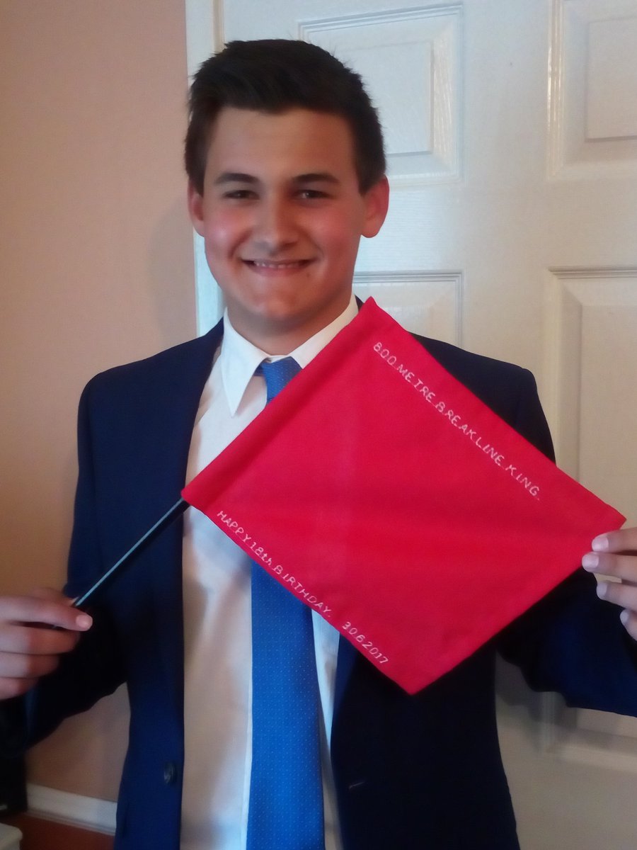 markellis101's tweet photo. Off to the @ParkViewCLS Yr13 Prom at the Pitcher & Piano in Newcastle - we're very proud of @discus_dom on his 18th Birthday #redflagman https://t.co/07JNbuyO3V