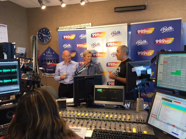 HyattScottsdale's tweet image. Were you listening to @999KEZ this morning? @BethandFriends invited us out to join her for some Friday fun on #Barguments!