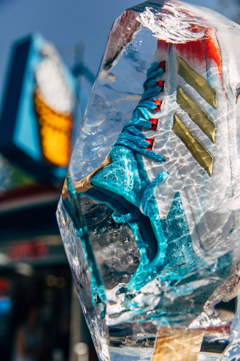 adidasDugout's tweet photo. Heat rising. Cleats flying. 🔥 

Keepin' cool with the limited edition 4th of July adizero Afterburner. Available 7/4.

#Cleathead https://t.co/gnBfIzl5we