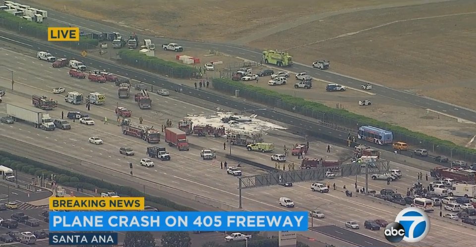 Live Traffic Completely Stopped On The Southbound Side Of The 405 Freeway After Small Live Traffic Completely Stopped On The Southbound Side Of The 405 Freeway After Small