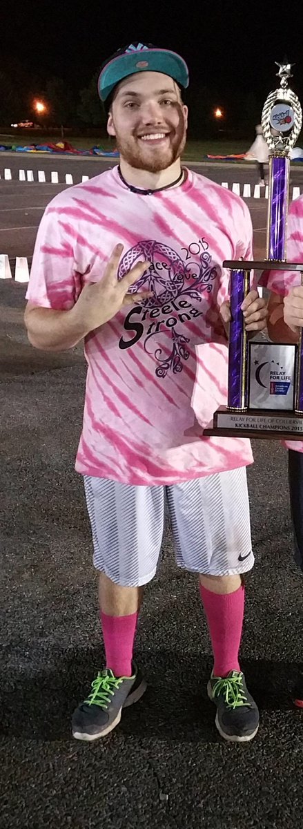 RedWhiteAndBal1's tweet photo. Height: 5'7
Weight: 162
Fun Fact: Once broke MJ's ankles, cut the lane and slammed one on Patrick Ewing....woke up right after

@eric_bardes https://t.co/P5fodlAhe8