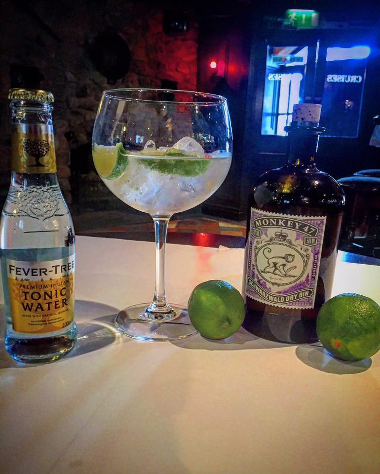 Cruises Bar Is the Place to Be this Friday Night!! Anne Marie McCormack @ 8pm &amp; Porterbreak @ 11pm Call in and try <a href="/MONKEY_47/">Monkey 47</a> ! 😍 —