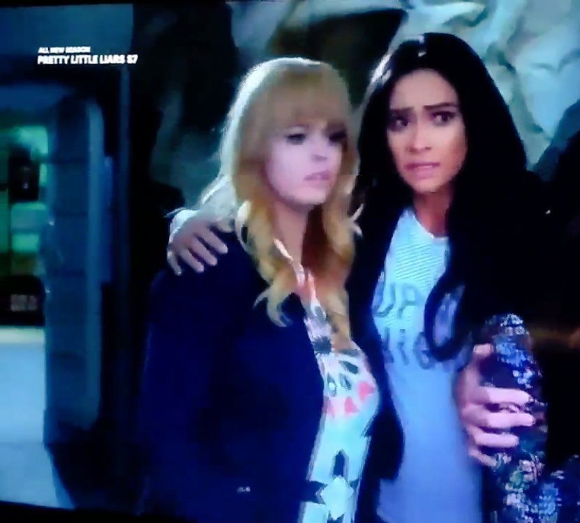 Clastweet's tweet image. Si ma io di questo passo la supero fra 20 anni eh.

#Emison #EmisonEndgame #PLLFinale #PLLGameOver