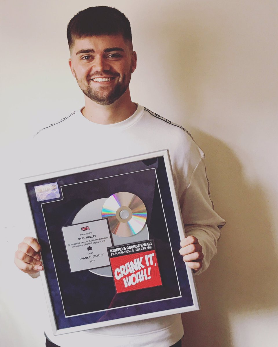 kidekomusic's tweet photo. Got this in the post today, so buzzing! 😝

Huge thank you to everyone that has supported me and my music, it means the world! 🎉🙏🏼 https://t.co/ROMMto35Jn