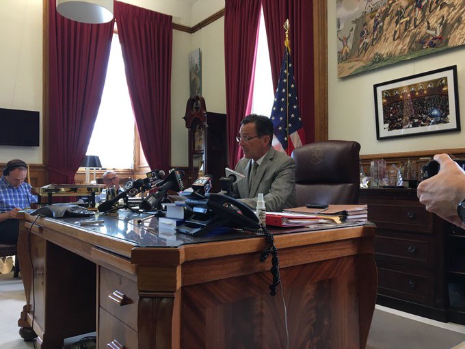 View image on Twitter