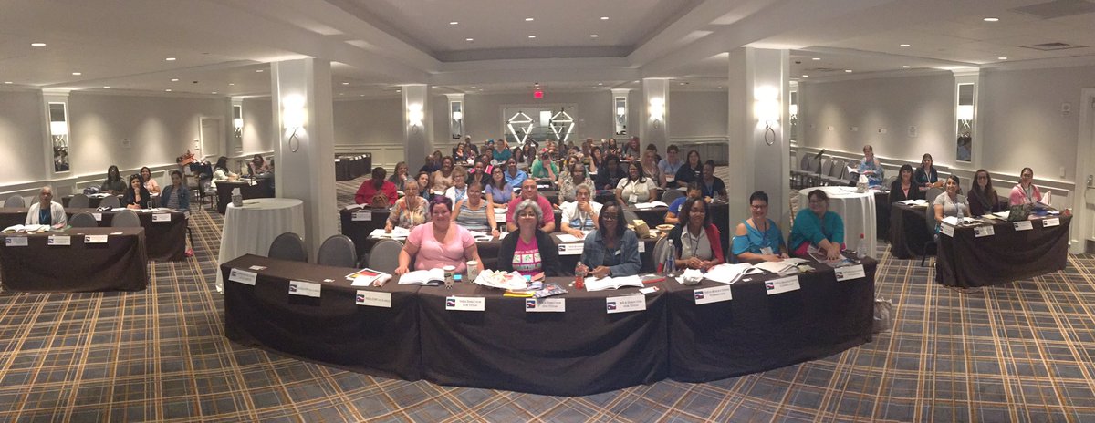 Texas Caucus kicks off the #NEARA17 with its first meeting in Boston.
#TeamTSTA #TxEd