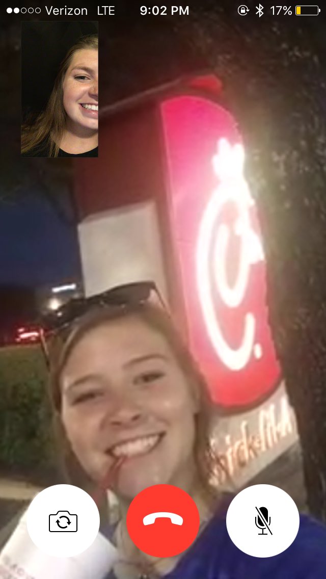 Nutmegjb's tweet photo. Happy birthday to my bestfriend!! Love you Jules, 18 looks good on youπβ€οΈπ #VLforlife https://t.co/24F7HOGBPp