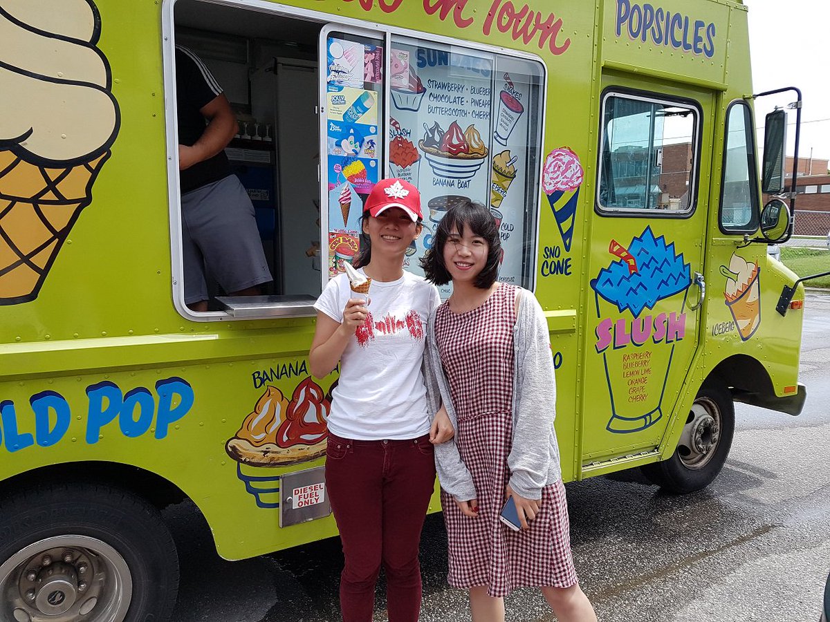 ForwardSign's tweet image. Happy Canada Day from everyone at Forward Signs!!! #Canada150