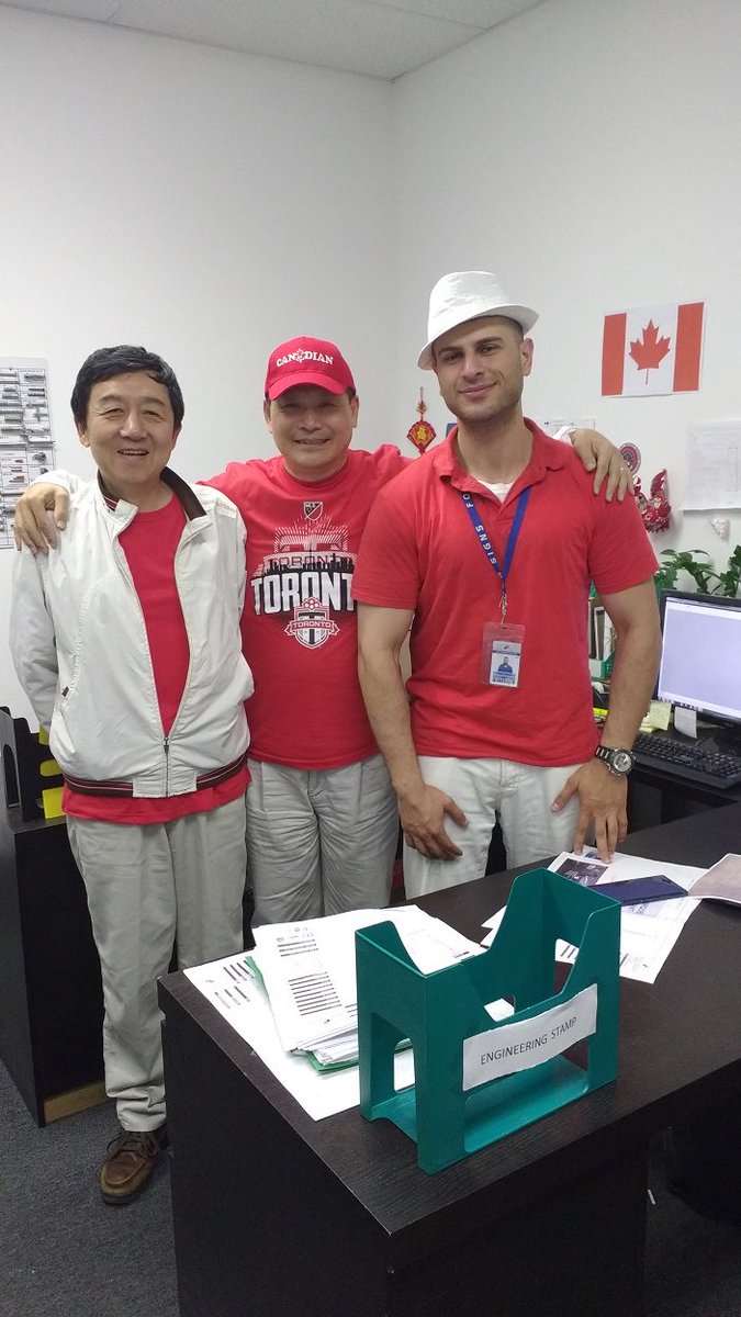 ForwardSign's tweet image. Happy Canada Day from everyone at Forward Signs!!! #Canada150